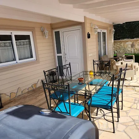 Karla By Vista Gomera *