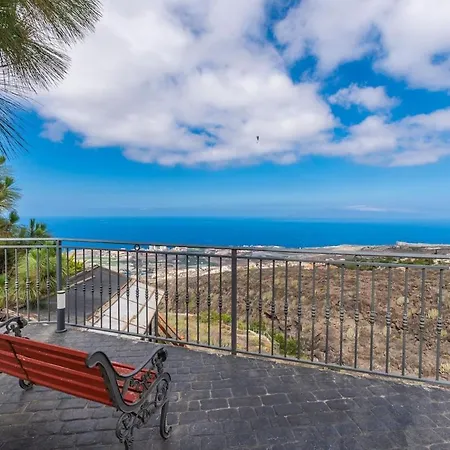 Karla Con Piscina: Tranquilidad Y Naturaleza Costa Adeje (Tenerife)