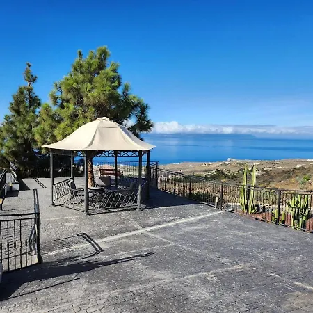 Villa Karla Con Piscina: Tranquilidad Y Naturaleza Costa Adeje (Tenerife)